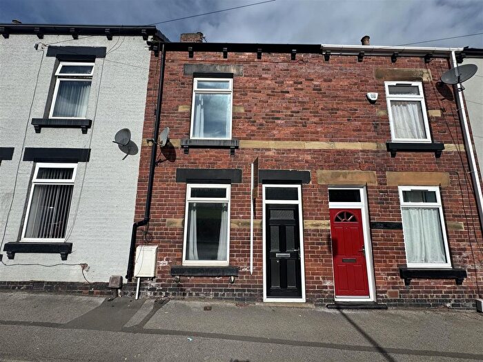 3 Bedroom Terraced House To Rent In St. Johns Road, Cudworth, Barnsley, S72