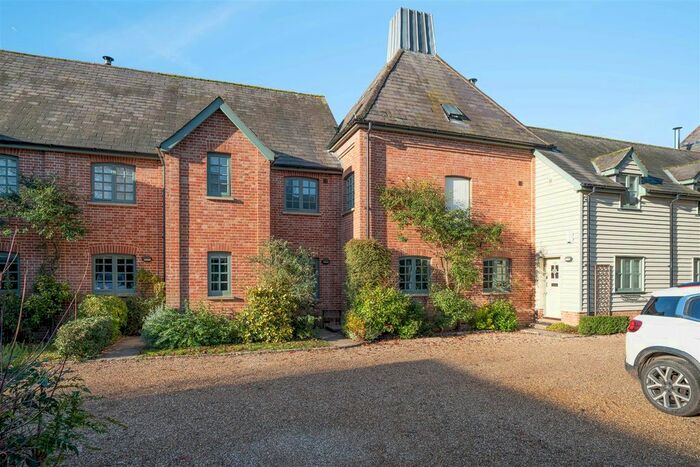 4 Bedroom Property For Sale In Violets Lane, Furneux Pelham, Buntingford, SG9