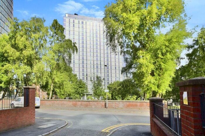 2 Bedroom Apartment To Rent In The Gate, Aspin Lane, Manchester, M4