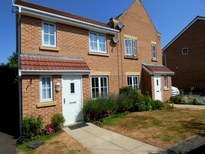 2 Bedroom Semi-Detached House To Rent In Middlebrook Green, Market Harborough, LE16