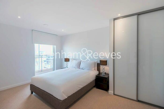 2 Bedroom Flat To Rent In Octavius Street, Deptford, London, SE8