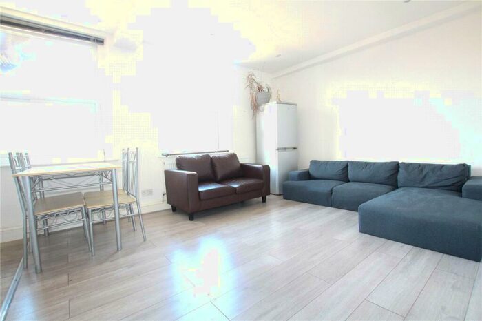 4 Bedroom Apartment To Rent In Gould Terrace, London, E8