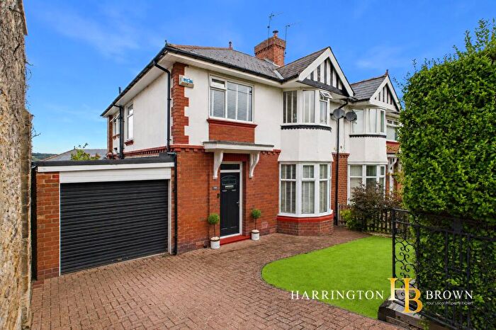 3 Bedroom Semi-Detached House For Sale In Benfieldside Road, Shotley Bridge, DH8