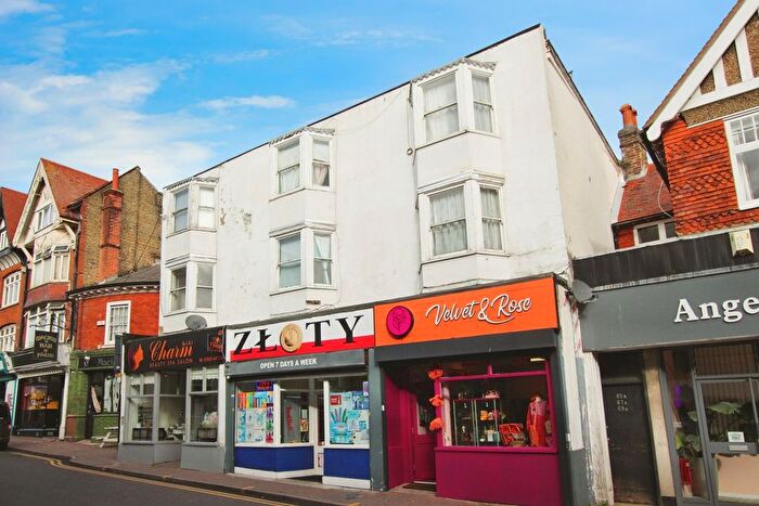 1 Bedroom Flat For Sale In High Street, Ramsgate, Kent, CT11