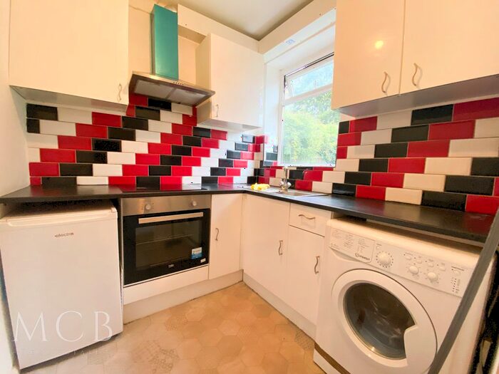 1 Bedroom End Of Terrace House To Rent In Rugby Close, Harrow, HA1