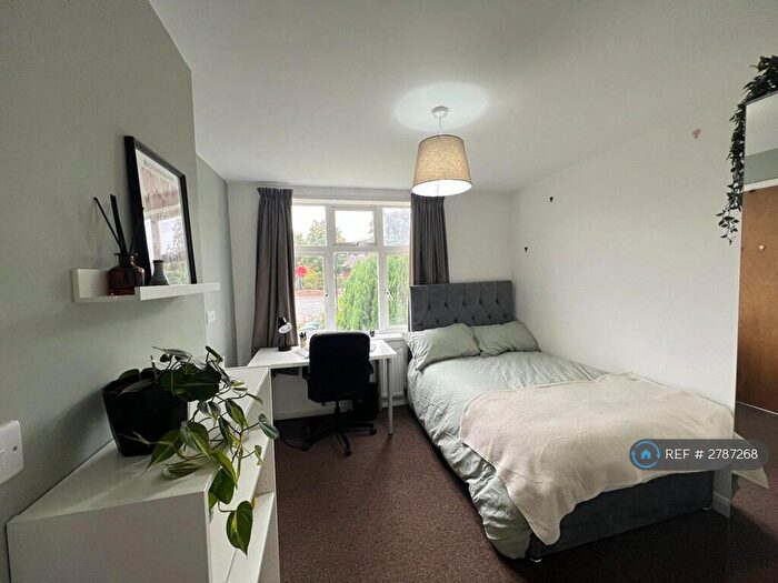 5 Bedroom Detached House To Rent In Sir Henry Parkes Road, Coventry, CV5