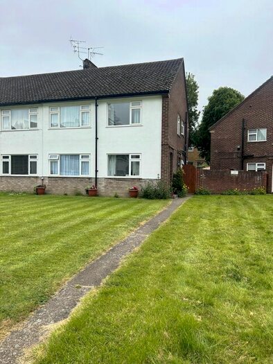 2 Bedroom Maisonette To Rent In High Street, Farnborough Village, BR6