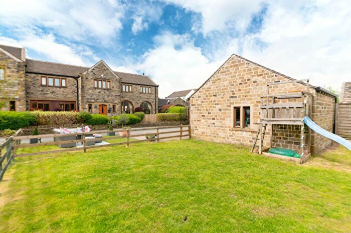 4 Bedroom Character Property For Sale In The Old Brick Works, Top O' Th' Bank, Thurstonland, HD4
