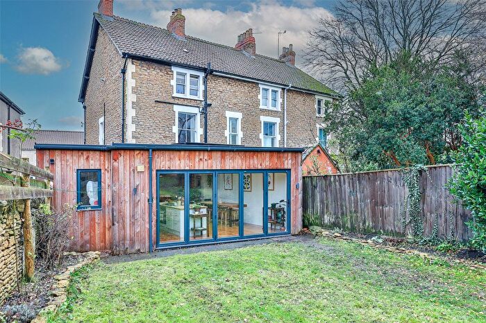 3 Bedroom Detached House For Sale In Whitewell Road, Frome, Somerset, BA11