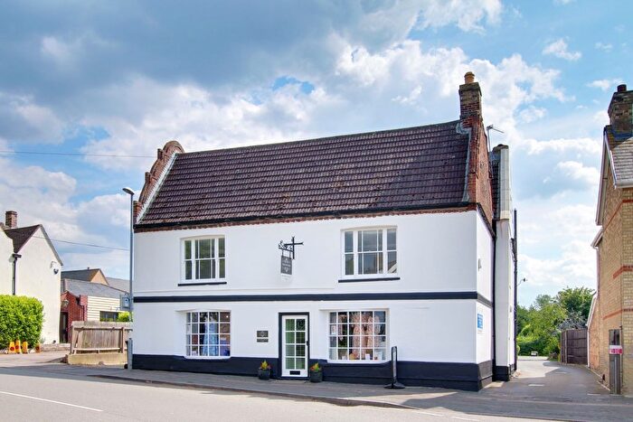 2 Bedroom Maisonette For Sale In High Street, Fenstanton, Cambs, PE28