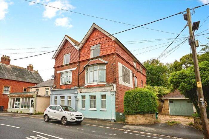 1 Bedroom Flat For Sale In School Green Road, Freshwater, Isle Of Wight, PO40