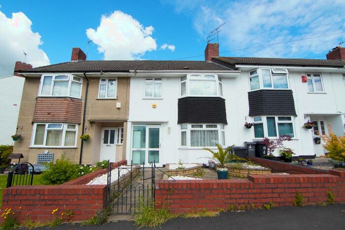 4 Bedroom Terraced House To Rent In Redhill Drive, Fishponds, Bristol, BS16