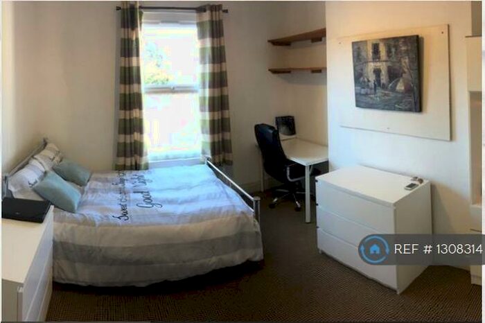 5 Bedroom End Of Terrace House To Rent In Gulson Road, Coventry, CV1