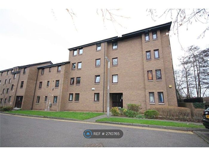 1 Bedroom Flat To Rent In Boat Green, Edinburgh, EH3