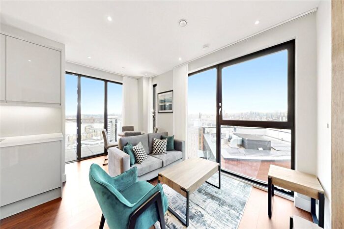 1 Bedroom Flat To Rent In Avalon Point, London, E14