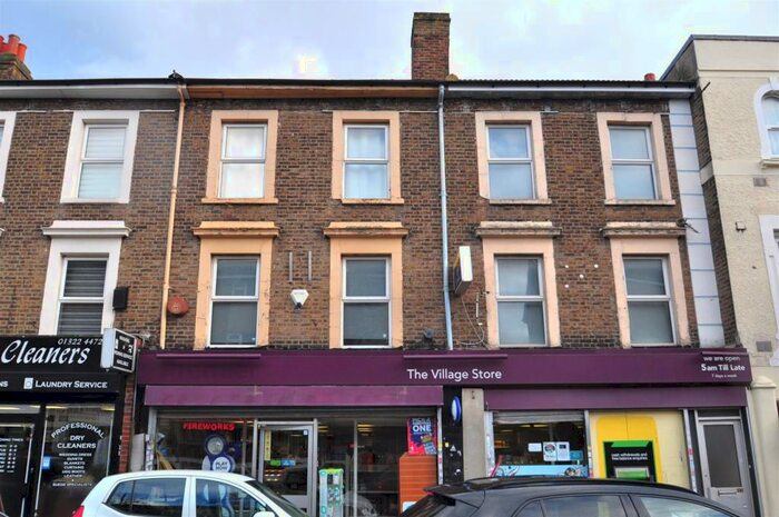 2 Bedroom Flat To Rent In Nuxley Road, Belvedere, DA17