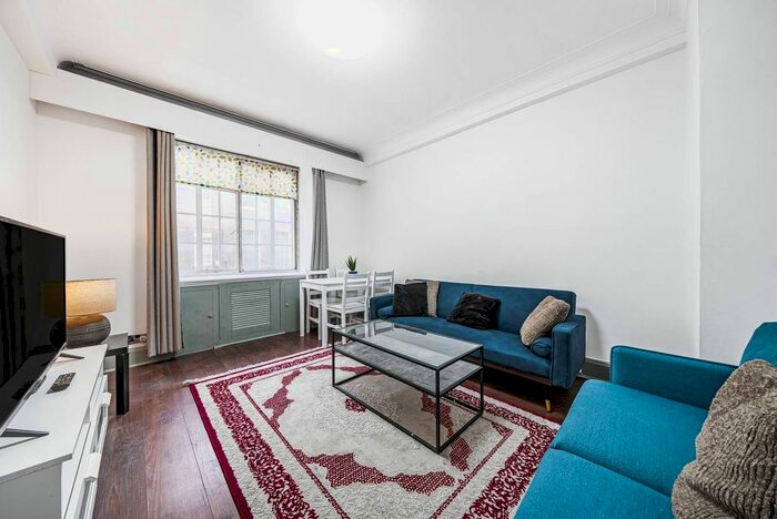 2 Bedroom Flat To Rent In Seymour Street, Marylebone, London, W1H