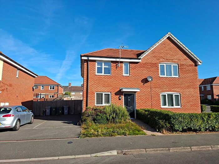 2 Bedroom Semi-Detached House For Sale In Fourth Avenue, NG21