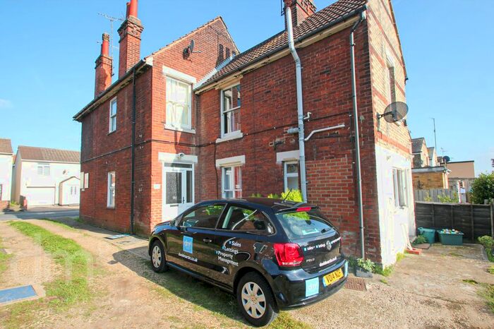 1 Bedroom Flat To Rent In Greenstead Road, Colchester, CO1