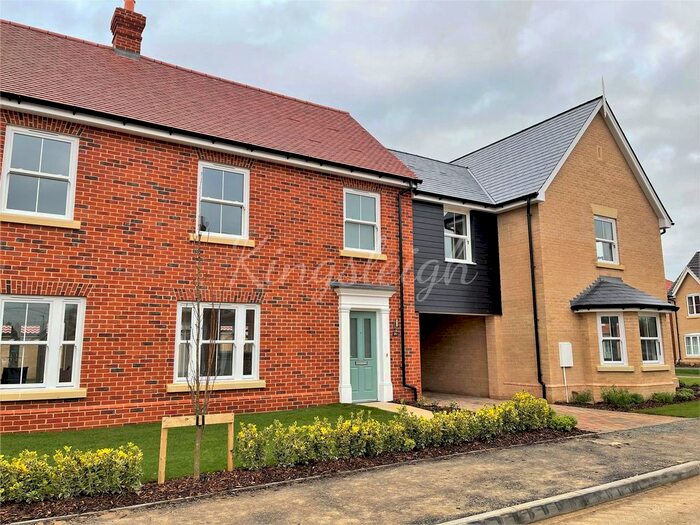 3 Bedroom Terraced House To Rent In Rose Fields, Lawford, Manningtree CO11