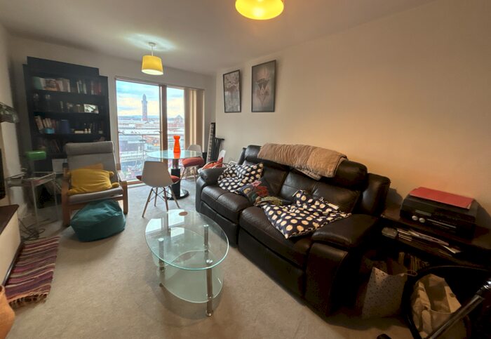 2 Bedroom Flat To Rent In Jefferson Place, Fernie Street, Green Quarter, Manchester, M4