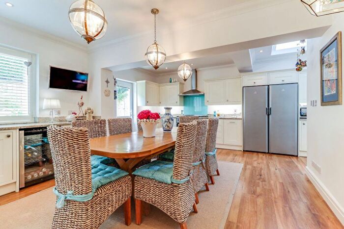 5 Bedroom Property To Rent In Thorncliffe Drive, Cheltenham, GL51