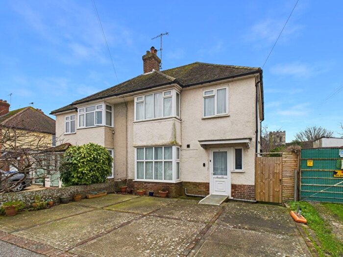 3 Bedroom Semi-Detached House For Sale In Broadwater Way, Worthing, BN14