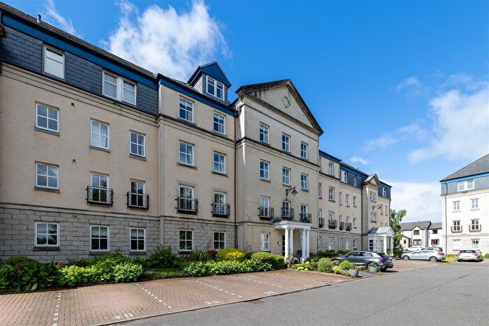 3 Bedroom Flat For Sale In South Inch Court, Perth, PH2