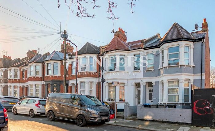 1 Bedroom Flat To Rent In Pine Road, London, NW2