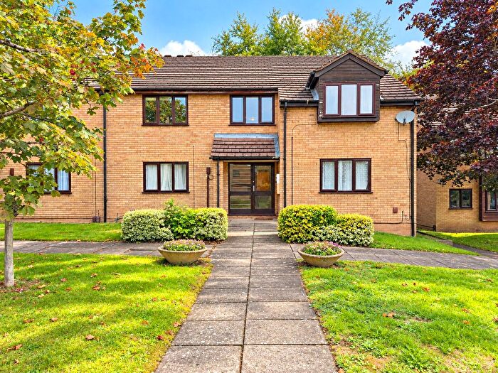 1 Bedroom Flat For Sale In Ravensthorpe Drive, Loughborough, Leicestershire, LE11