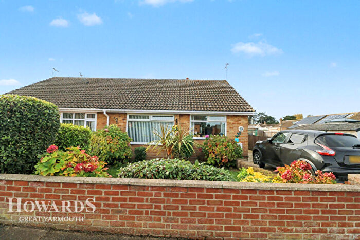 2 Bedroom Semi-Detached Bungalow For Sale In St Hilda Close, Caister-on-Sea, NR30