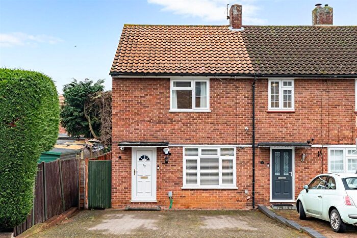 2 Bedroom End Terrace House For Sale In Windsor Drive, Hertford, SG14