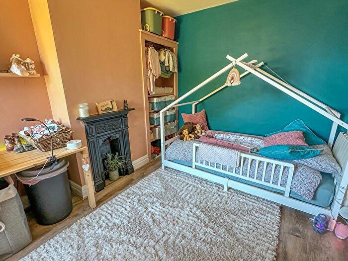 2 Bedroom Character Property For Sale In Upham, SO32