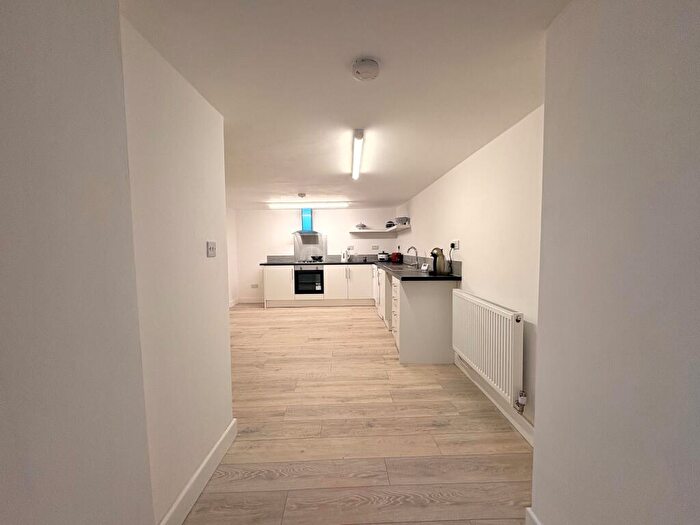 4 Bedroom House To Rent In Old Park Terrace, Treforest, Pontypridd, CF37