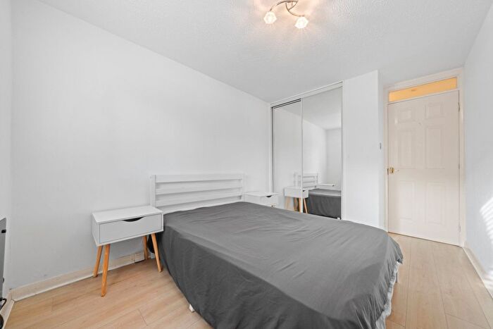 1 Bedroom Flat For Sale In Briarwood Court, Mount Vernon, G32