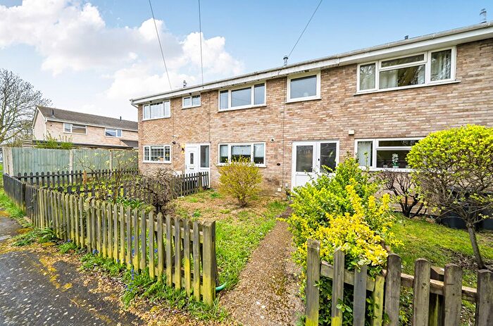 3 Bedroom Terraced House For Sale In Oldbarn Close, Calmore, Southampton, SO40