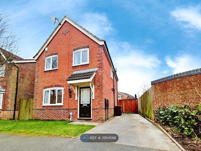 3 Bedroom Detached House To Rent In Billberry Close, Manchester, M45