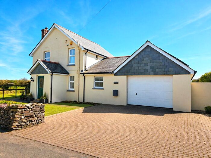 3 Bedroom Detached House For Sale In Bradworthy, Holsworthy, Devon, EX22