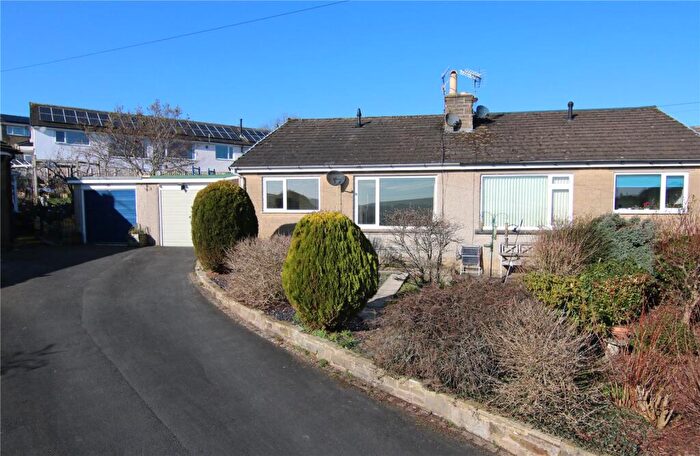 2 Bedroom Bungalow For Sale In Ings Drive, Bradley, BD20