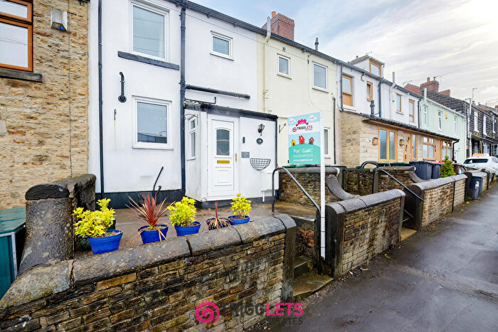 2 Bedroom Terraced House For Sale In Hesley Lane, Thorpe Hesley, S61