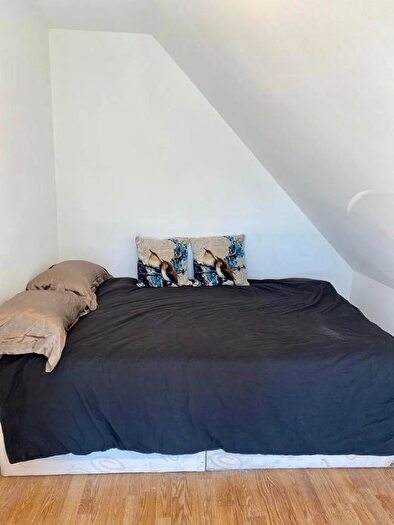 3 Bedroom Flat To Rent In Hindes Road, Harrow, HA1