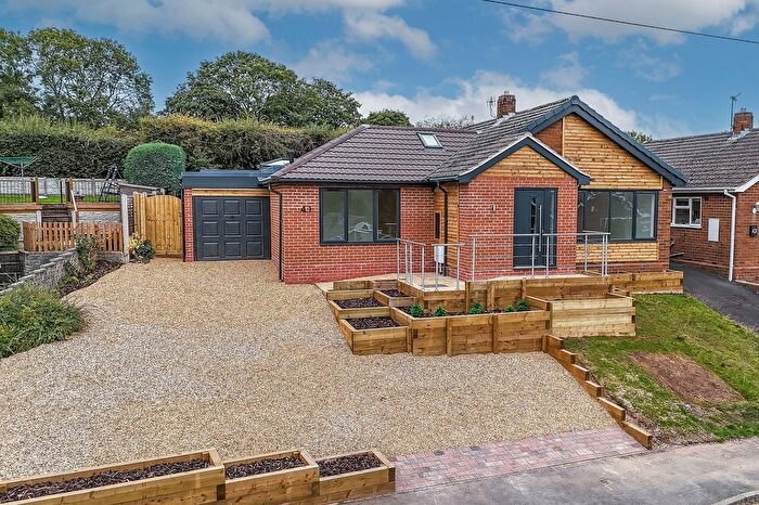 3 Bedroom Bungalow For Sale In Wordsley, Elmwood Road, DY8