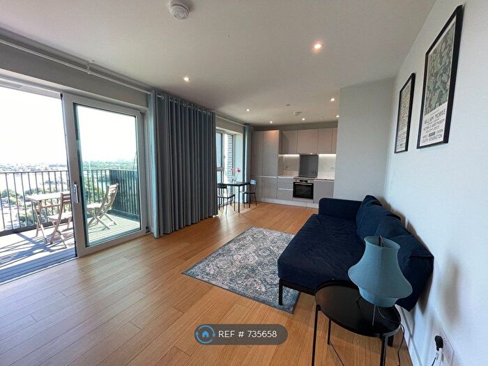 1 Bedroom Flat To Rent In Navigation Point, London, N17