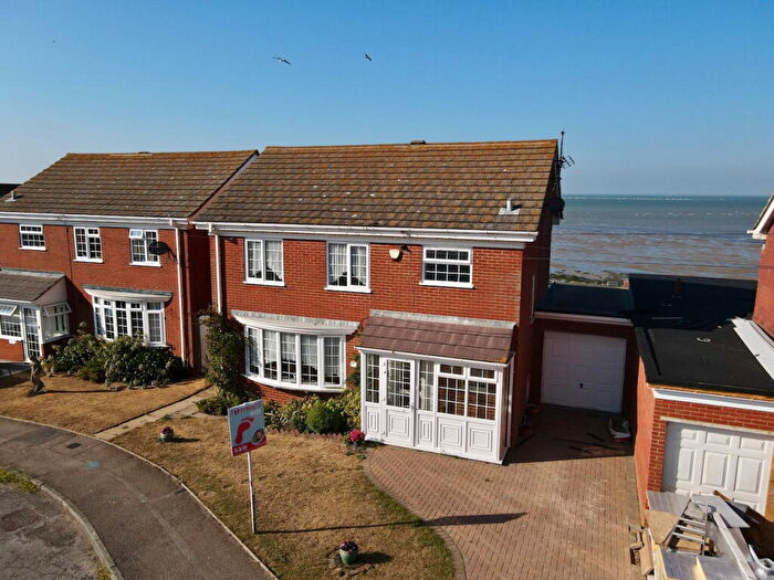 4 Bedroom Detached House For Sale In St. Magnus Close, Birchington, CT7