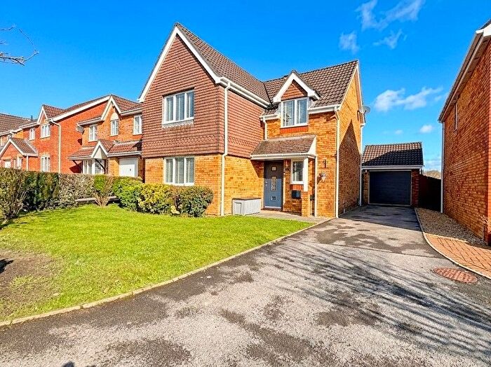 4 Bedroom Detached House For Sale In Newmill Gardens, Miskin, Pontyclun, Rhondda Cynon Taff., CF72
