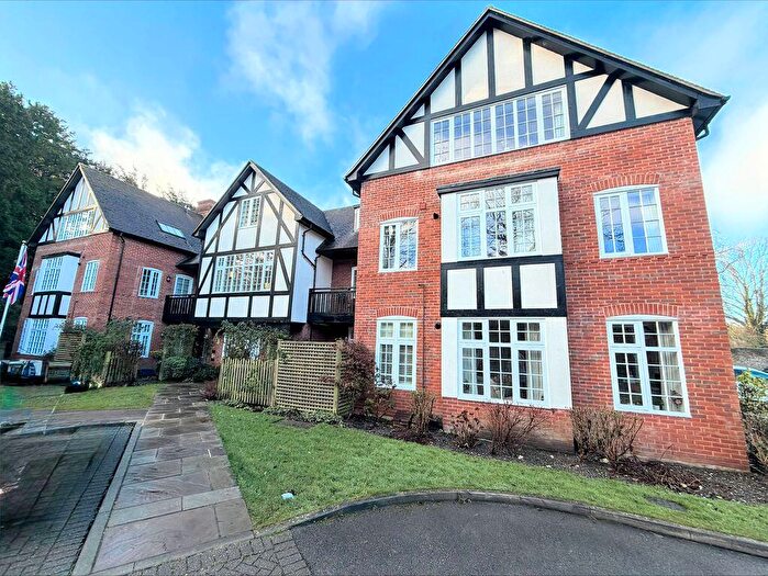 3 Bedroom Apartment To Rent In Rothschild Place, Tring, HP23