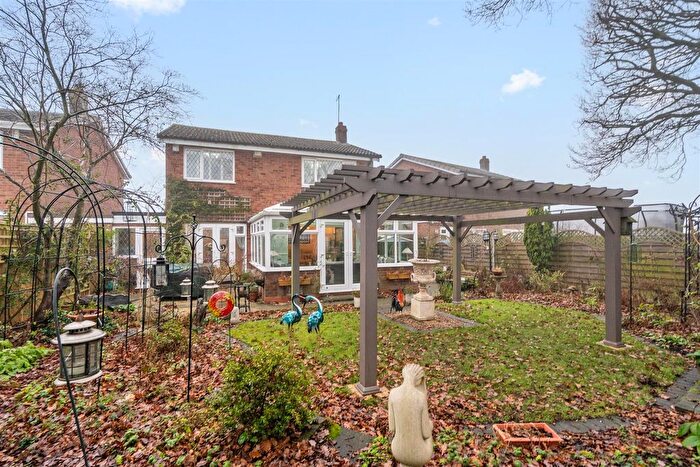 4 Bedroom Detached House For Sale In Park View, Hockley Heath, Solihull, B94