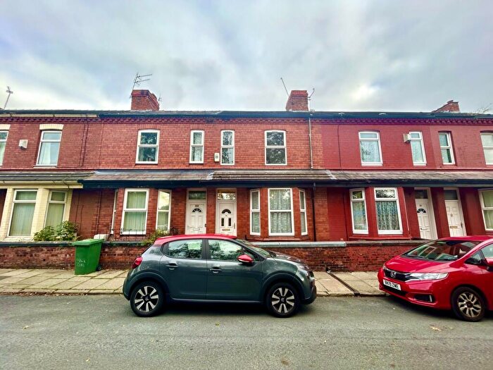 3 Bedroom Terraced House For Sale In Park Road, Birkenhead, Merseyside, CH42