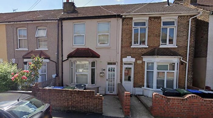 1 Bedroom Flat To Rent In Caldy Road, Belvedere, DA17