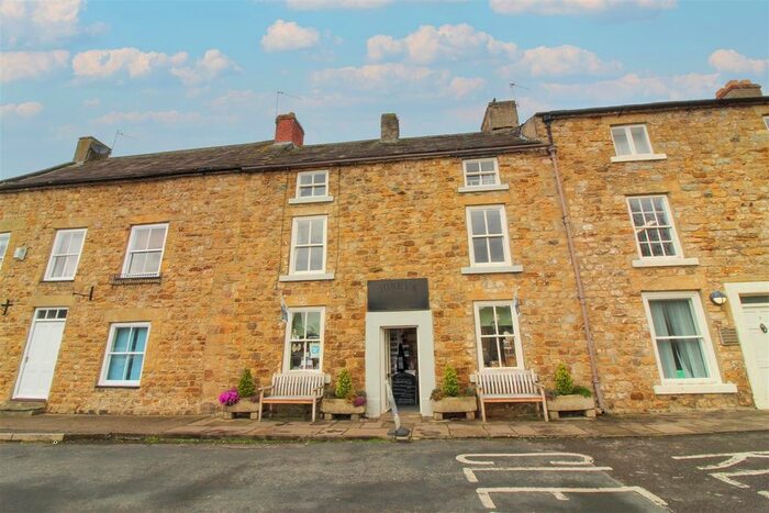 1 Bedroom Flat To Rent In Market Place, Masham, Ripon, HG4